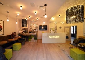 Garden Hotel 4