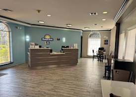 Days Inn by Wyndham Georgetown 4