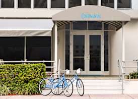 Hotel Continental Miami Beach, Tapestry Collection by Hilton 3