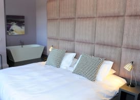 B+B Edinburgh 4