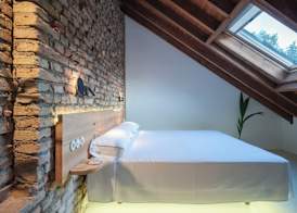 La Moderna Suites 5