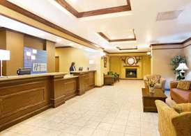 Holiday Inn Express & Suites MATTOON by IHG 3