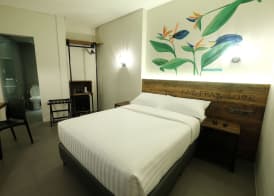 U Hotels Makati 5