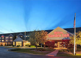 Hilton Garden Inn Milwaukee Northwest Conference Center 2
