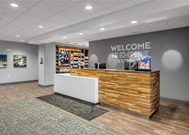 Hampton Inn Buffalo - Amherst 2
