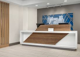 Holiday Inn Express & Suites GREENSBORO - AIRPORT AREA by IHG 2