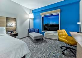Holiday Inn Express & Suites HUNTSVILLE – SPACE CENTER by IHG 3