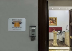 Pantheon Caesar Relais 4