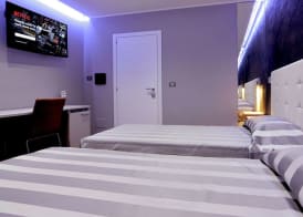 Starry Sky Charming House 3