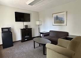 Travelodge by Wyndham Welland 4