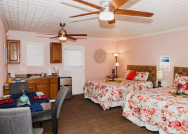 Sequoia Studio w/ Private Patio 4