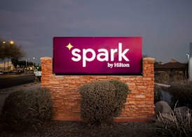 Spark by Hilton Glendale Phoenix North 5