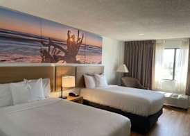 Days Inn by Wyndham Sherman 3