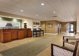 Hampton Inn & Suites Largo 4