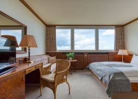 FF&E Hotel Dania 4