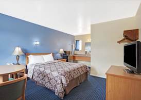 Days Inn by Wyndham Seattle North of Downtown 4