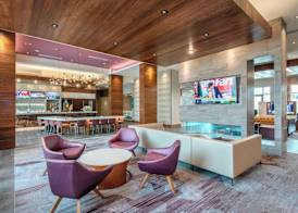 Courtyard by Marriott Raleigh Cary/Parkside Town Commons 5