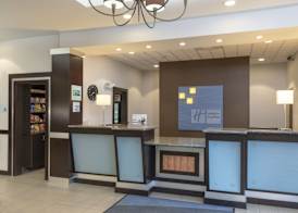 Holiday Inn Express & Suites NEW PHILADELPHIA by IHG 2