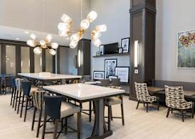Hampton Inn & Suites Indianapolis-Keystone 4