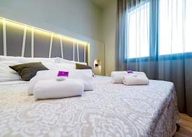 Hotel Calaluna 4