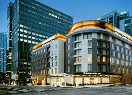 Hilton Garden Inn Seattle Bellevue Downtown, WA 2