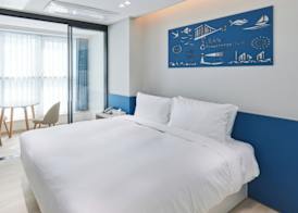 Travelodge Suites Busan Centum 5