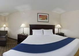 Holiday Inn Express & Suites CARNEYS POINT - PENNSVILLE by IHG 2