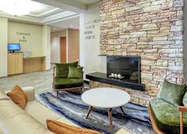 Fairfield Inn & Suites Woodbridge 2