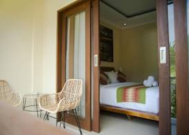 Akatara Hotel 4