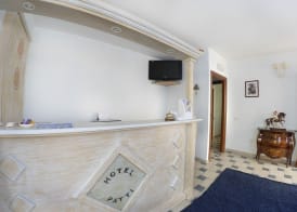 Hotel Patti 2