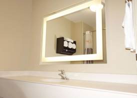 La Quinta Inn & Suites by Wyndham Corpus Christi Northwest 4