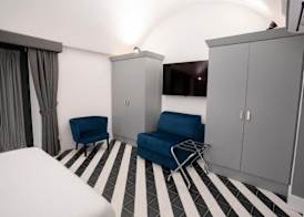 Suite Pulcinella- LP Suite in Naples Hystorical Center 5