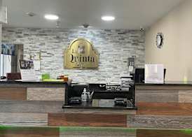 La Quinta Inn and Suites by Wyndham Cincinnati North 4