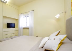 Crispi Luxury Apartments - My Extra Home 2