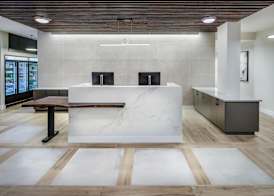 Hyatt Place Newark-Main Street 3