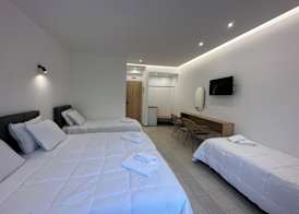 Olympian Altis Hotel 5