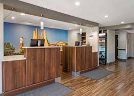 Best Western Plus Lafayette Hotel University Area 4