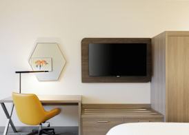 Holiday Inn Express & Suites LOS ANGELES AIRPORT HAWTHORNE by IHG 3