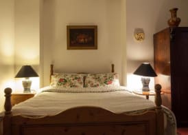 Dawson Place, Juliette's Bed and Breakfast 2
