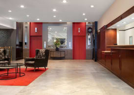 Ramada Plaza by Wyndham Calgary Downtown 2