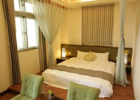 Beachcastle & Sea View Villa 5