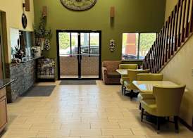 Rodeway Inn Moriarty 2