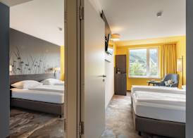 Hwest Hotel 3