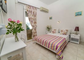 Roxani Hotel 5