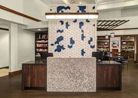 Hyatt Place Louisville-East 4