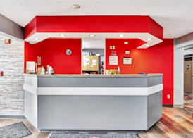 Ramada Limited Bloomington IL I-74/I-55 3