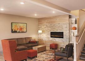 Country Inn & Suites by Radisson, Albert Lea - Austin 2