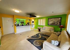 Coastal Inn & Suites 2