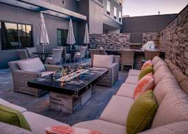 Hampton Inn Riverside Downtown Convention Center 4