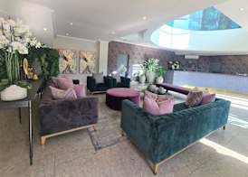 MINT Hotel 84 on Katherine 2